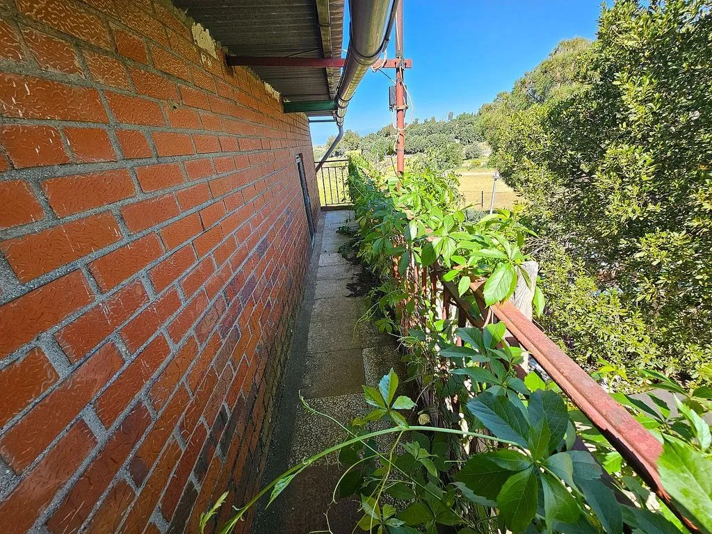 Balcony - Rustic House with Pool and Terrace in Torre de Esteban Hambrán