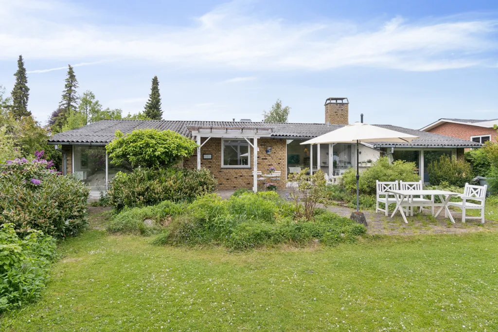 Giardino - Detached Villa with Garden in Roskilde