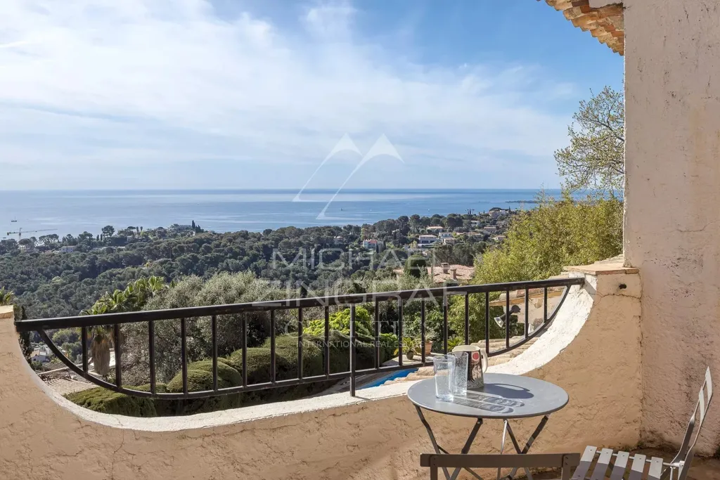 Terrace - Provençal Villa with Panoramic Sea View near Cannes