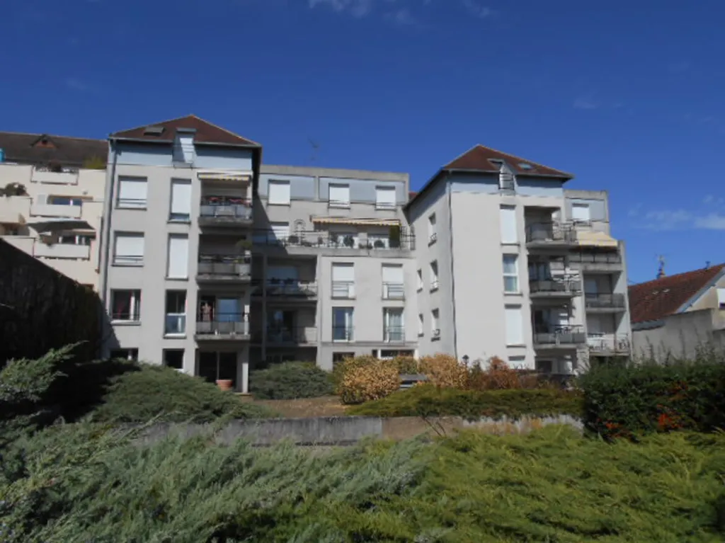 Appartement 4 pièces à Auxerre