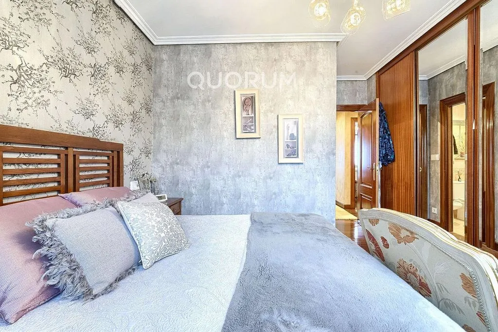 Magamistoad - Spacious Apartment with Balcony in Arrigorriaga