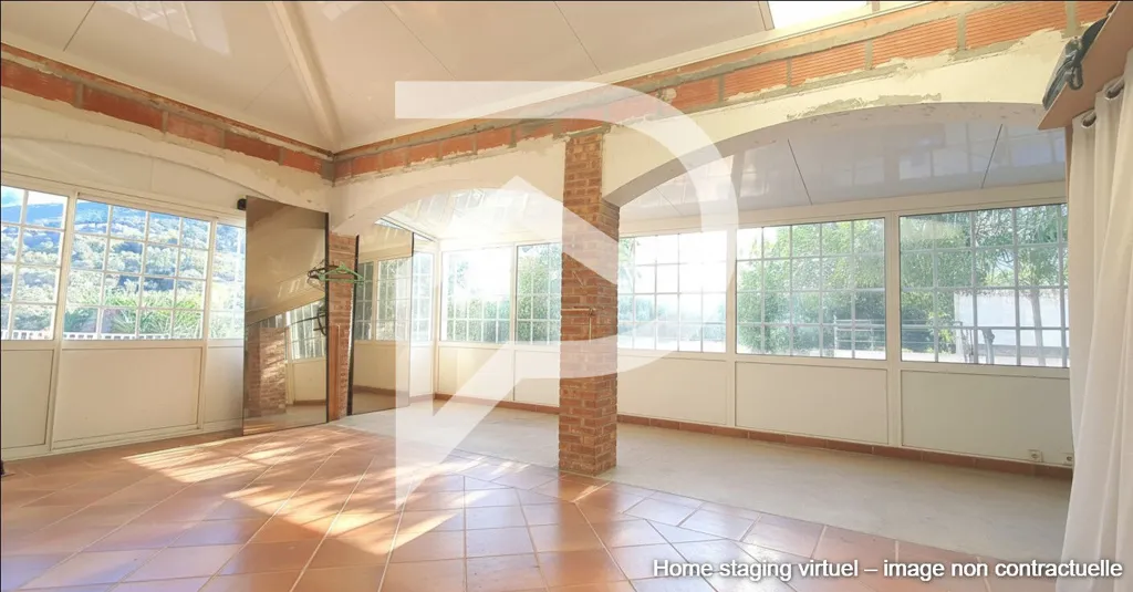 Terrass - Villa with Sea View in the Albères