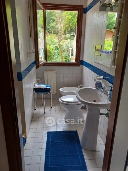 Vannitoad - Independent House with Pool in Ameglia