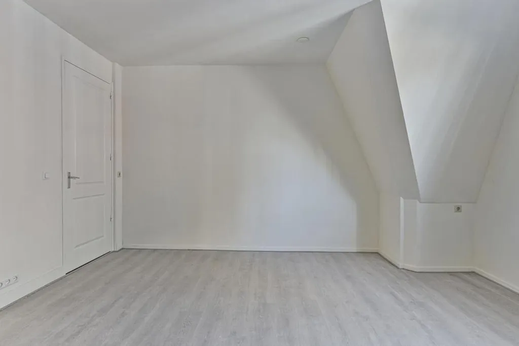Pièces - Apartment with Sunny Terrace in Etten-Leur
