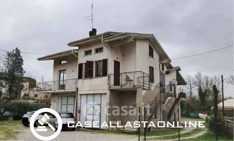 Esterno - Two-Unit Apartment with Private Garden in Montefelcino