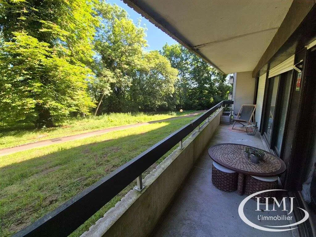 Balcon - Appartement T3 en Rez-de-Jardin avec Balcon à Résidence les Terrasses
