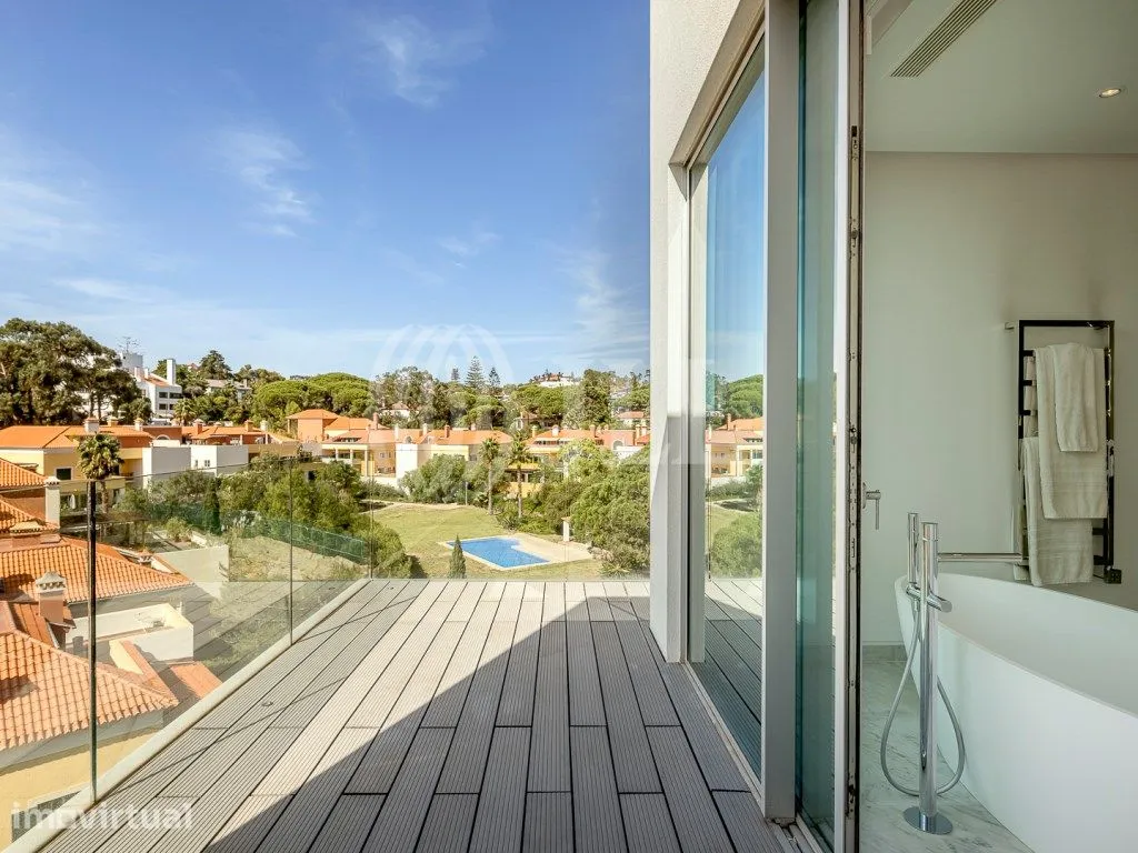 Piscine - Contemporary Villa with Pool in Estoril, Cascais