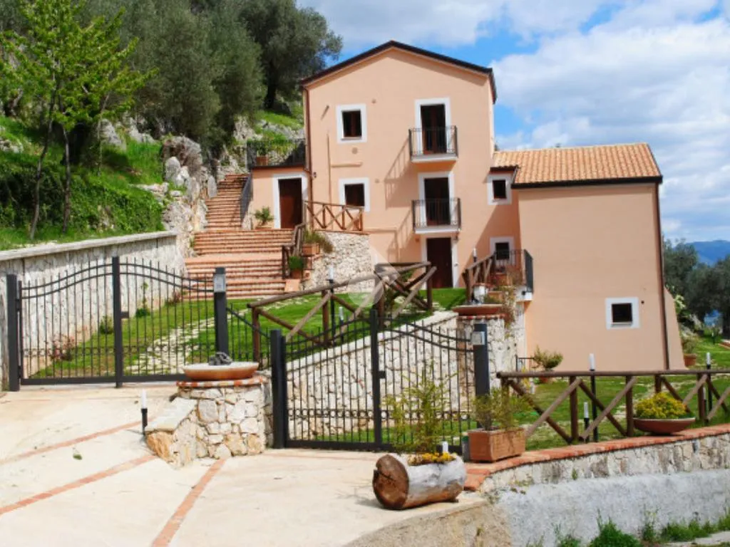 Exterior - Independent House with Restaurant in Venafro