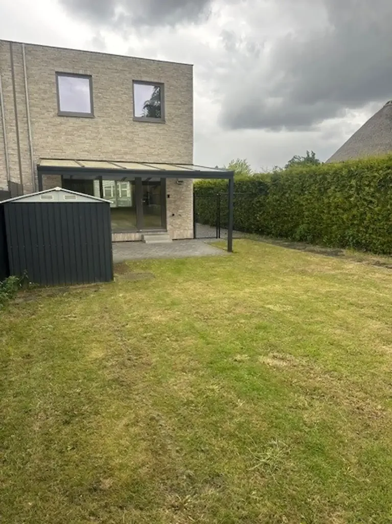 Giardino - Detached House with Garden in Achel