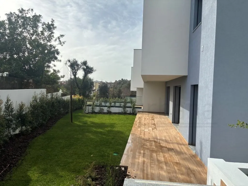 Jardin - Luxury Semidetached House with Pool in Cascais