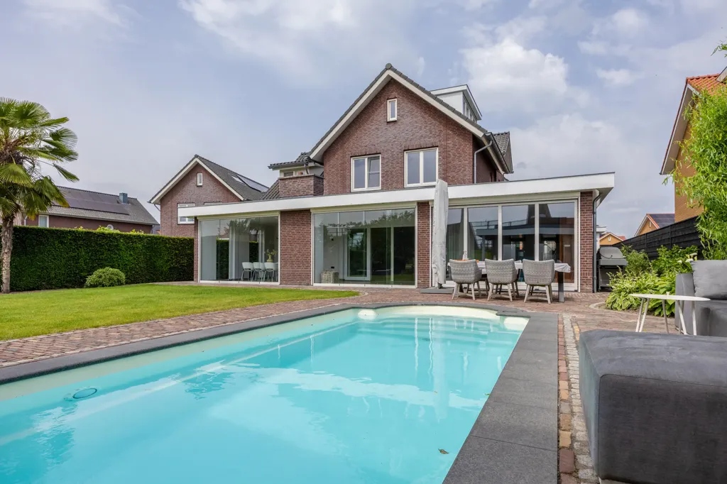 Piscina - Luxury Villa with Pool at Beuningse Plas, Beuningen