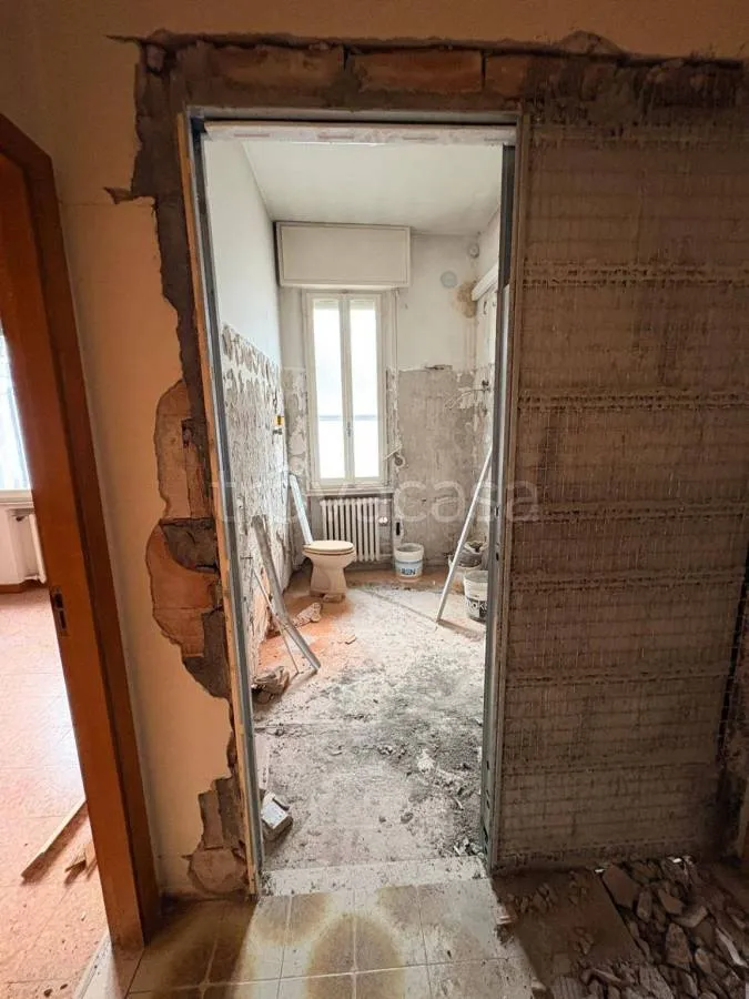 Rooms - Completely Refined Bifamiliar in Central Ferrara
