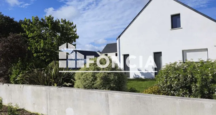 Välivaade - Contemporary House with Garage in Crach