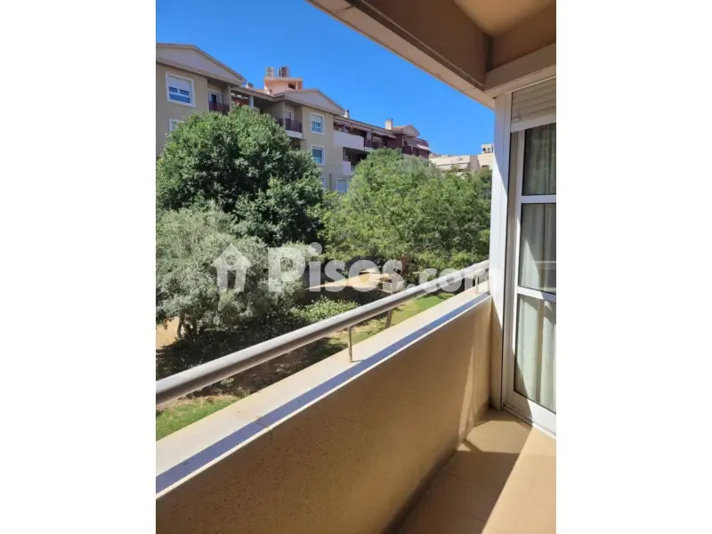 Balcon - Spacious Flat with Balcony in Belén