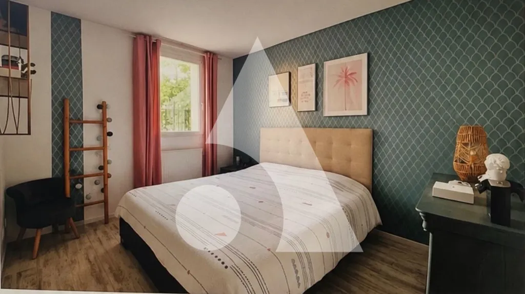 Chambres - Appartement en rez-de-jardin avec terrasse à Saint-Gratien
