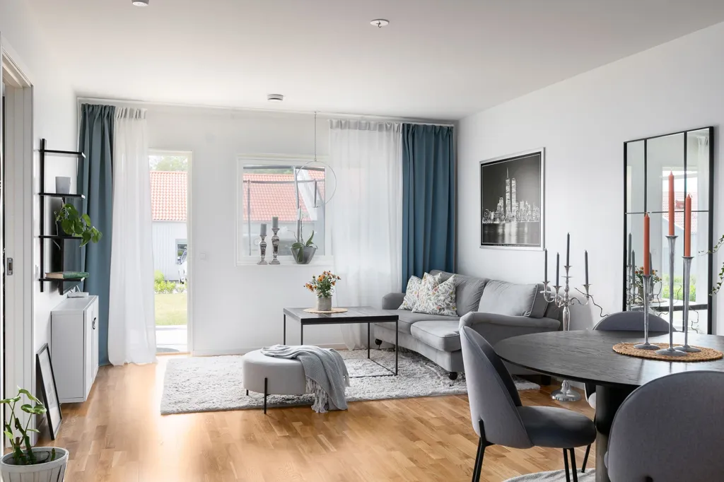 Söögituba - Modern Flat with Sea View on Bintjevägen