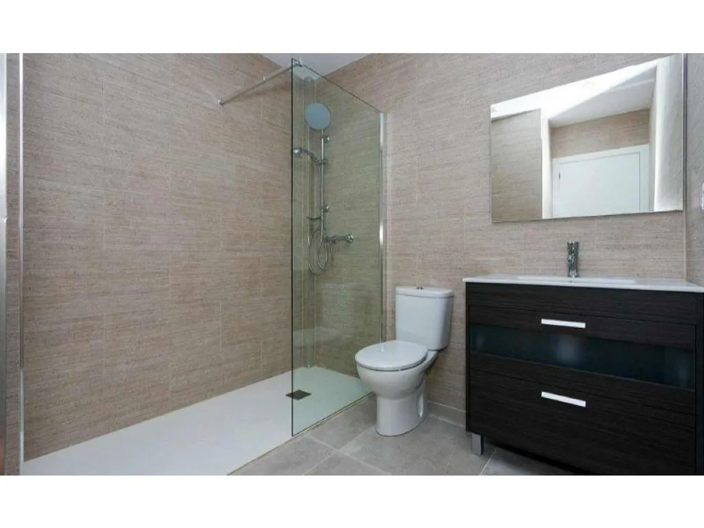 Salles de bain - New Villa with Pool in Daya Nueva