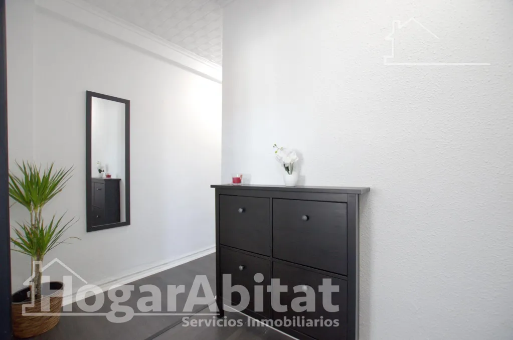 Entrée - Reformed Apartment with Balcony near Cullera Centre