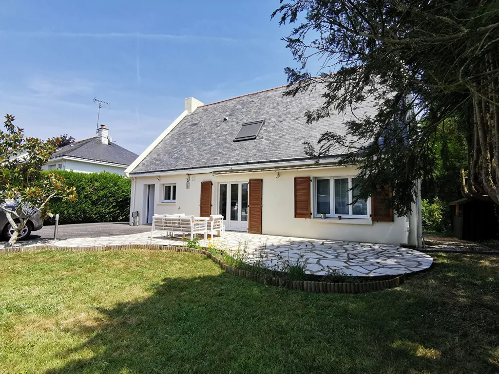 Esterno - Rearranged House with Garden in Orvault