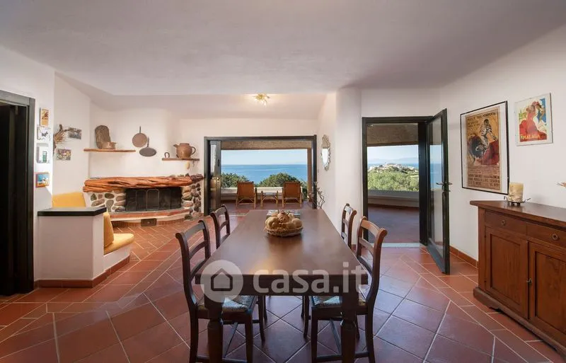 Sala da pranzo - Villa with Sea View in Maracalagonis