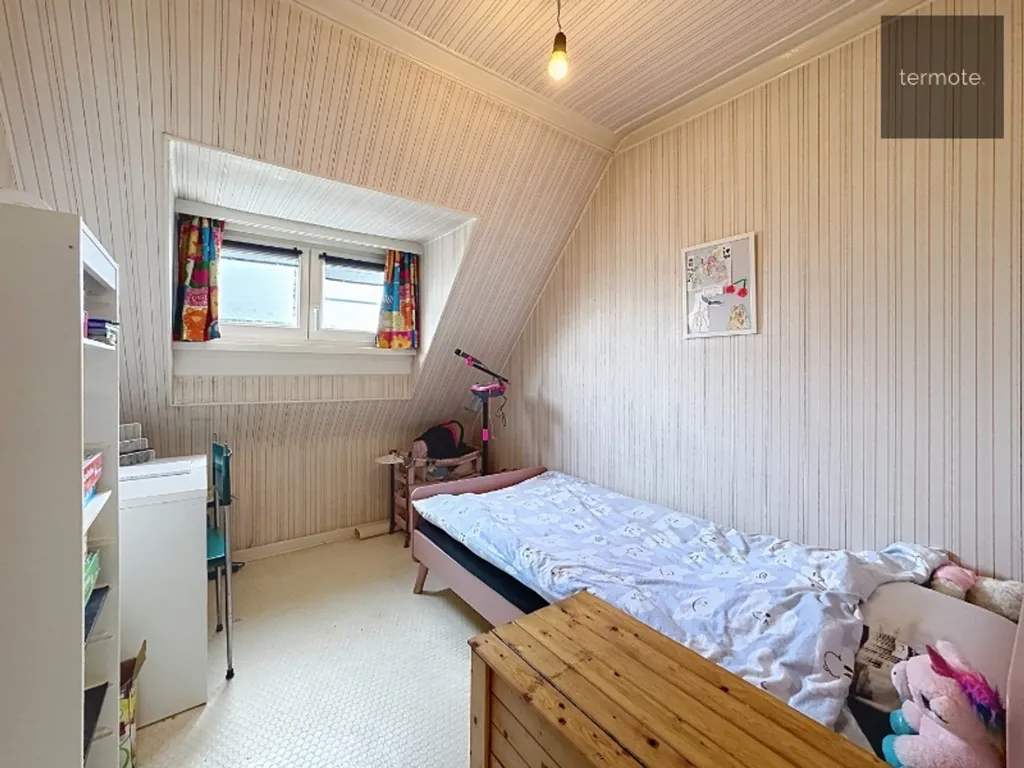 Magamistoad - Semi-detached House with Terrace in Quiet Area