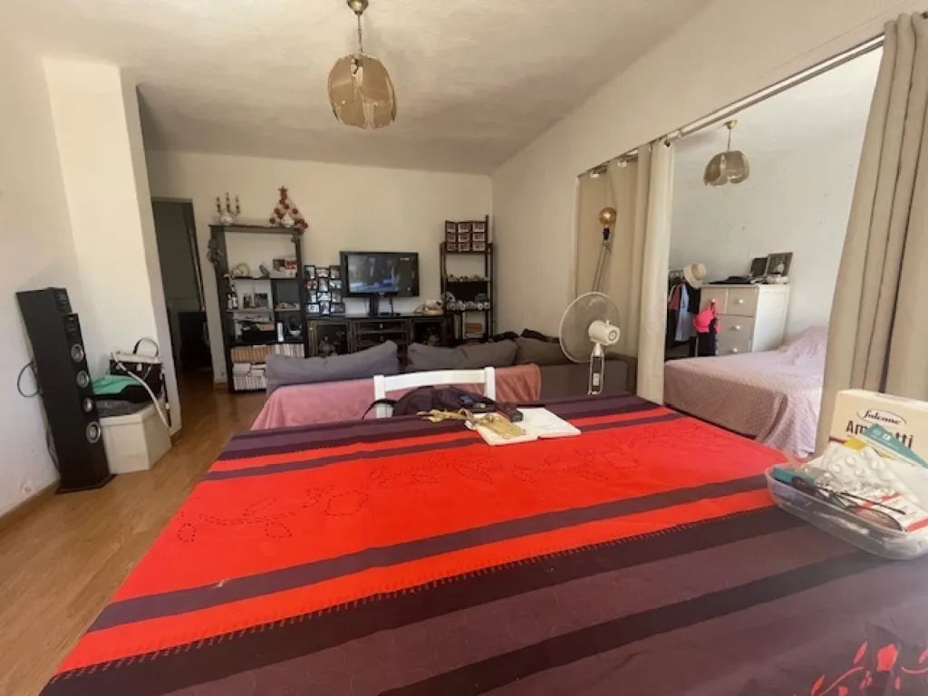 Chambres - T3 avec Balcon et Parking à Marseille