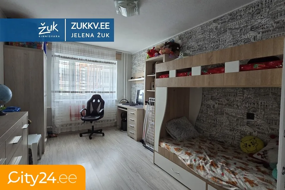 Magamistoad - 3-Bedroom Flat with Balcony in Narva