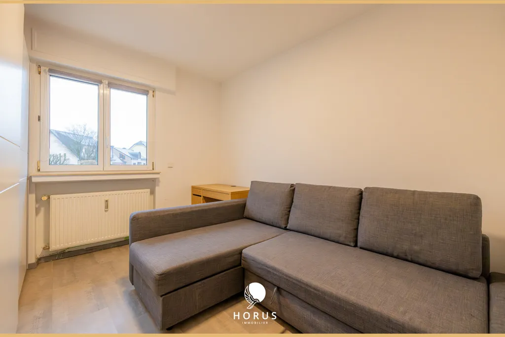 Séjour - Appartement 4 Chambres avec Jardin à Kehlen
