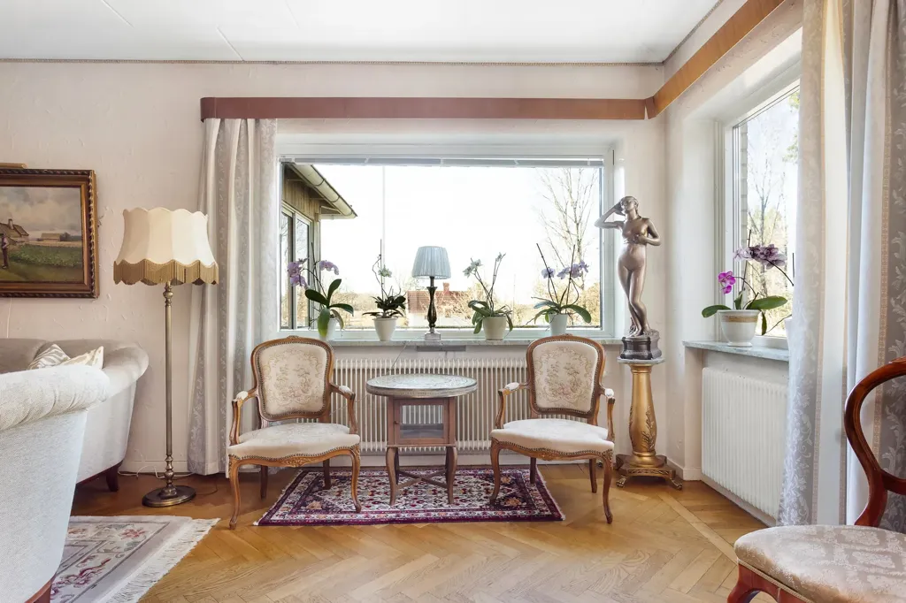 Séjour - Disponent Villa with Lake View in Lindesberg