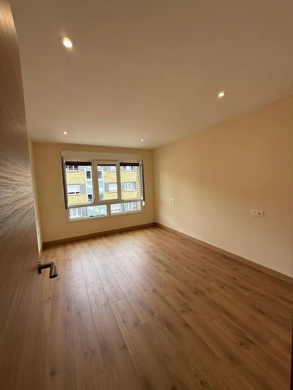 Toad - Apartment with South Orientation in Gijón