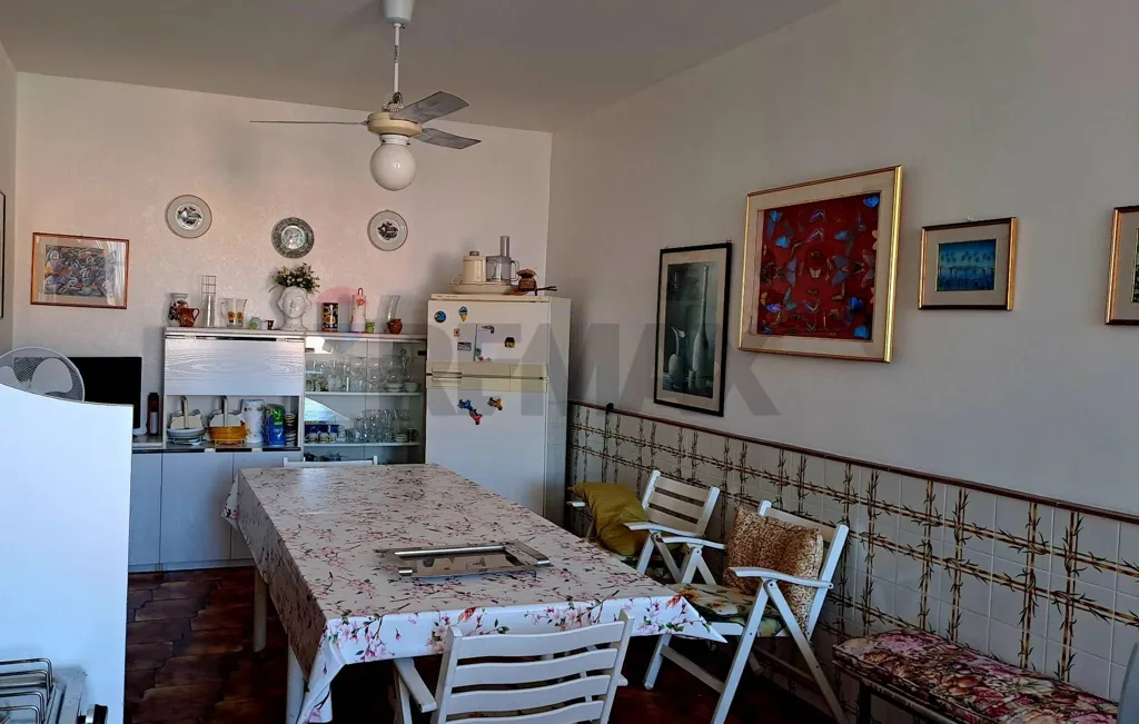 Dining Room - Apartment with Sea View in Mondello