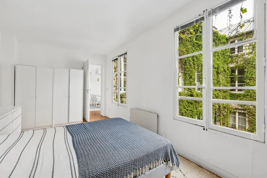 Chambres - Appartement Meublé avec Vue Dégagée à Paris 6ème