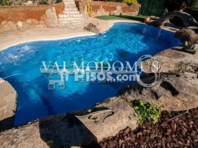 Piscine - Chalet with Design Pool in Coimbra-Guadarrama