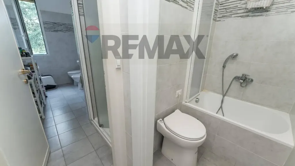Vannitoad - Shared Apartment with Balcony near Bicocca, Milan