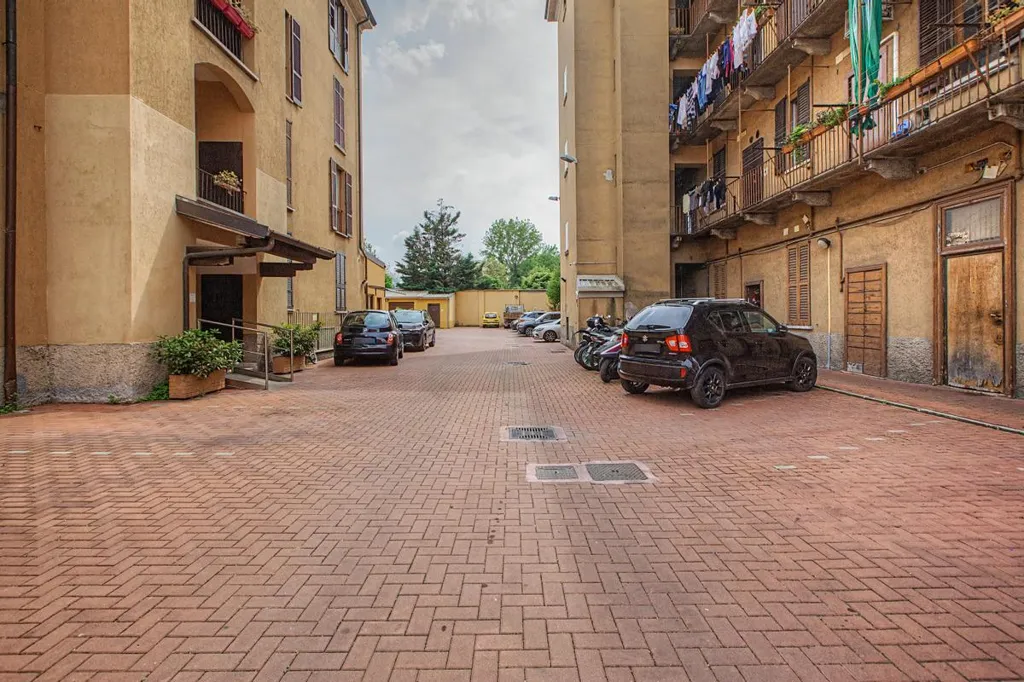 Välivaade - Twin-Storey Apartment with Ascender in Milan