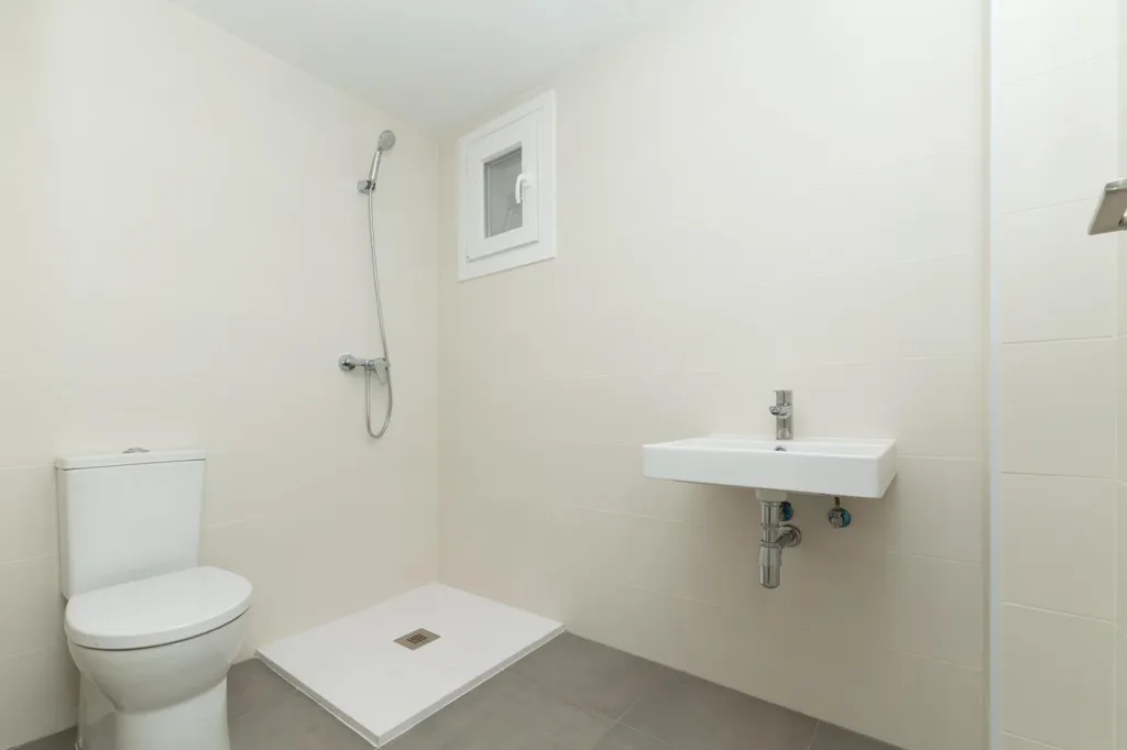 Salles de bain - 2-Bedroom Apartment with Pools in Torreblanca