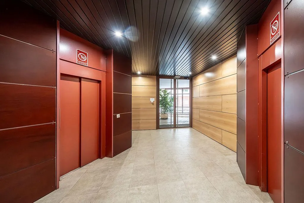 Esik - 1-Bed Flat with Pool in Legazpi