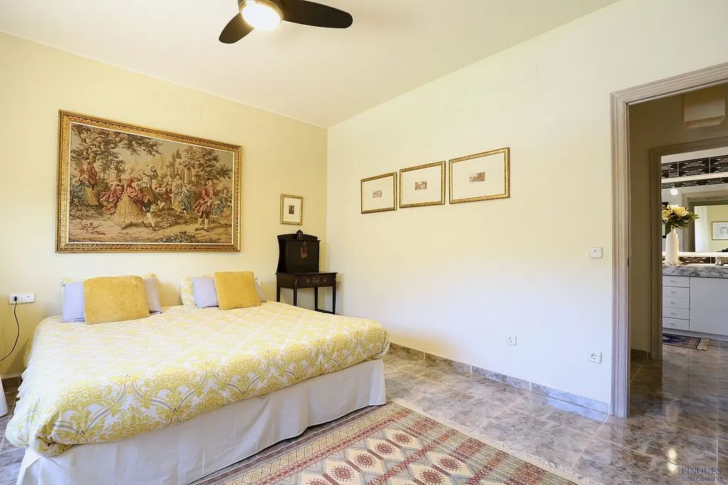 Chambres - Villa with Pool and Buildable Plot in Caldes de Malavella