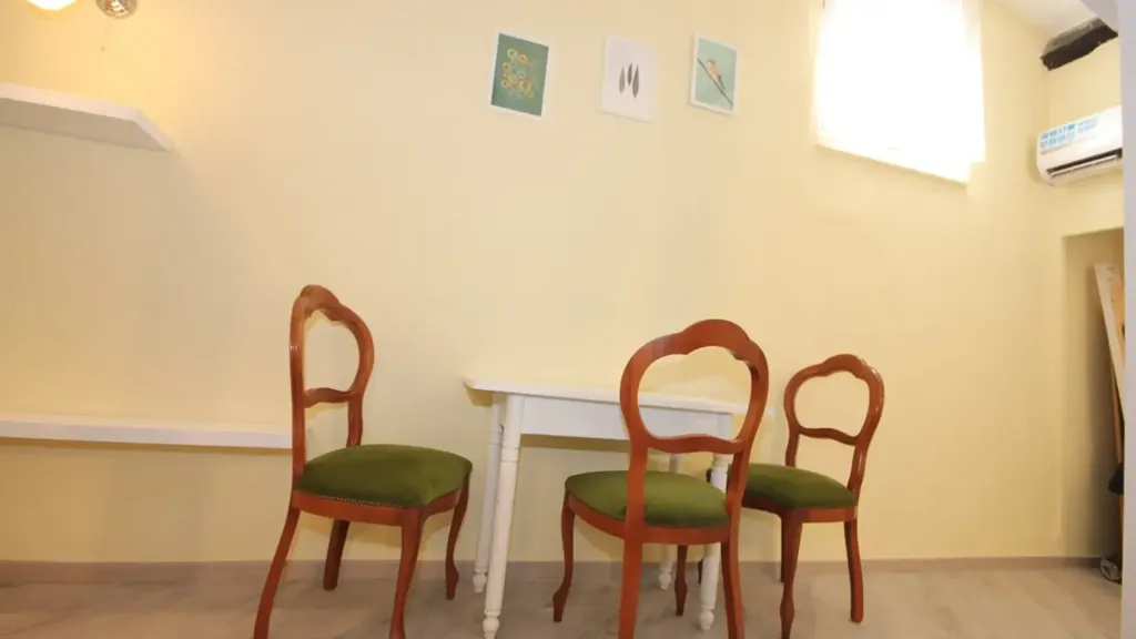 Söögituba - Fully Furnished Studio in Genoa's Historic Centre