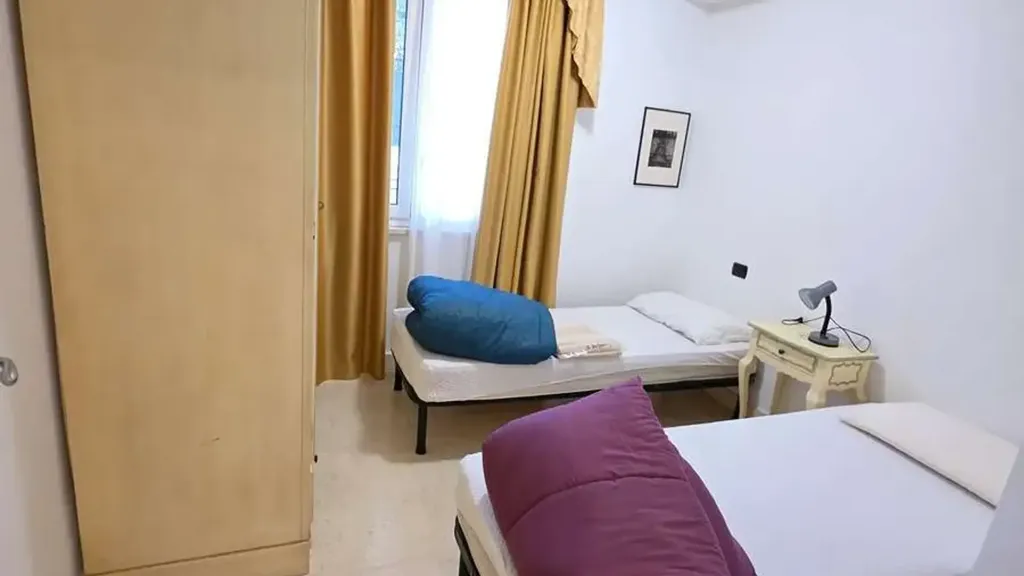 Magamistoad - Triplex with Pool View in Sirmione