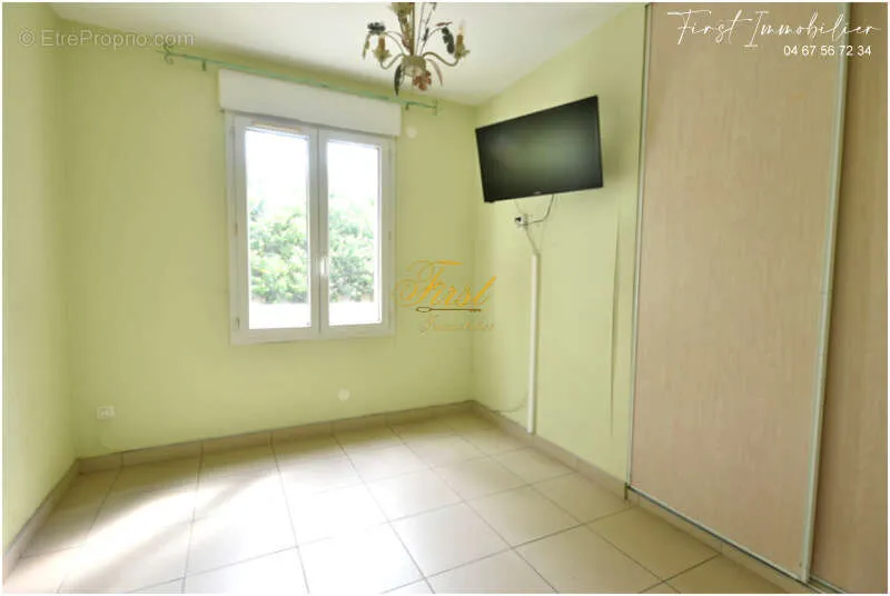 Chambres - Appartement en Rez-de-Chaussée avec Jardinet à Beaulieu