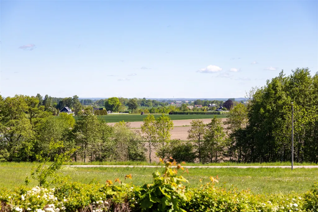 Aed - One-Storey Villa with Large Corner Plot in Hasslöv