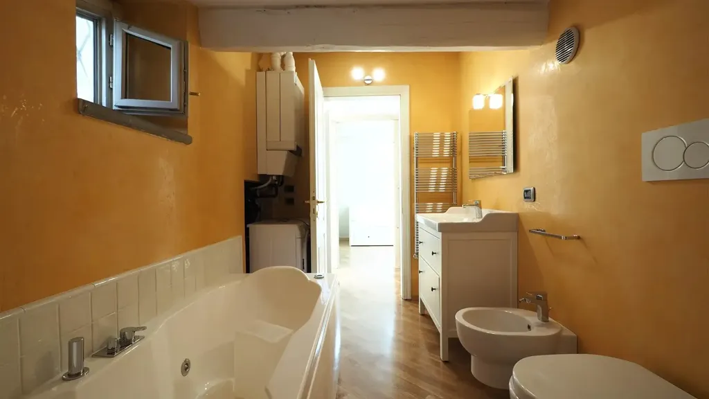 Salles de bain - Appartement 3 pièces à IT