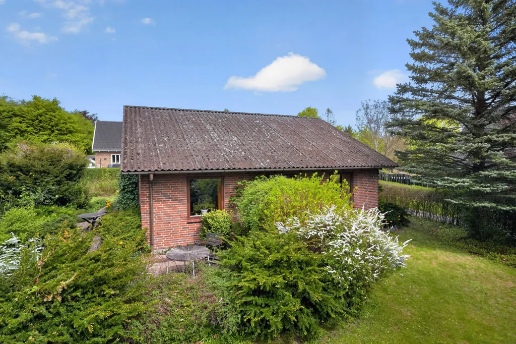Jardin - Detached Villa with Garden in Havdrup
