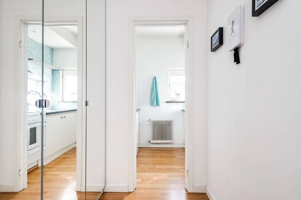 Entrée - Apartment with Balcony in Enköping