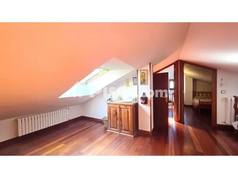 Rooms - Stone Cottage with Character in Entrambasaguas