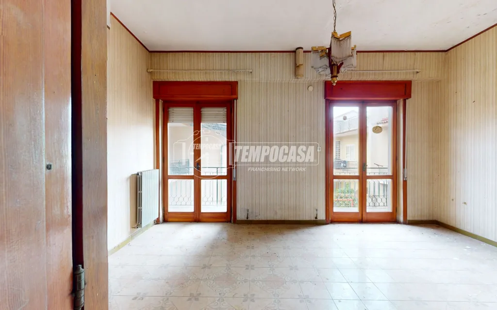 Stanze - Palazzo with Courtyard in Lusciano Centre