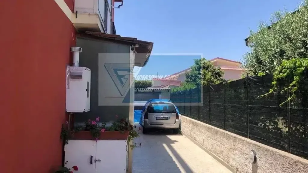 Maison 6 pièces à IT