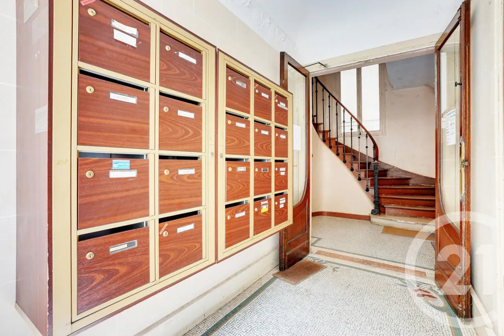 Hallway - Renovated 2-Bed Flat in Paris 15