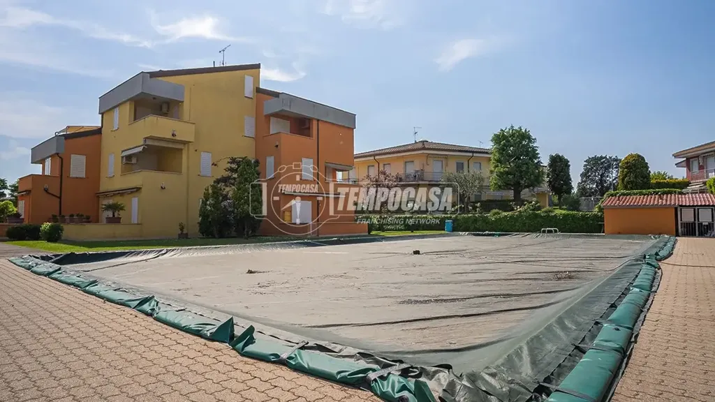 Piscine - Studio with Terrace in Lugana di Sirmione